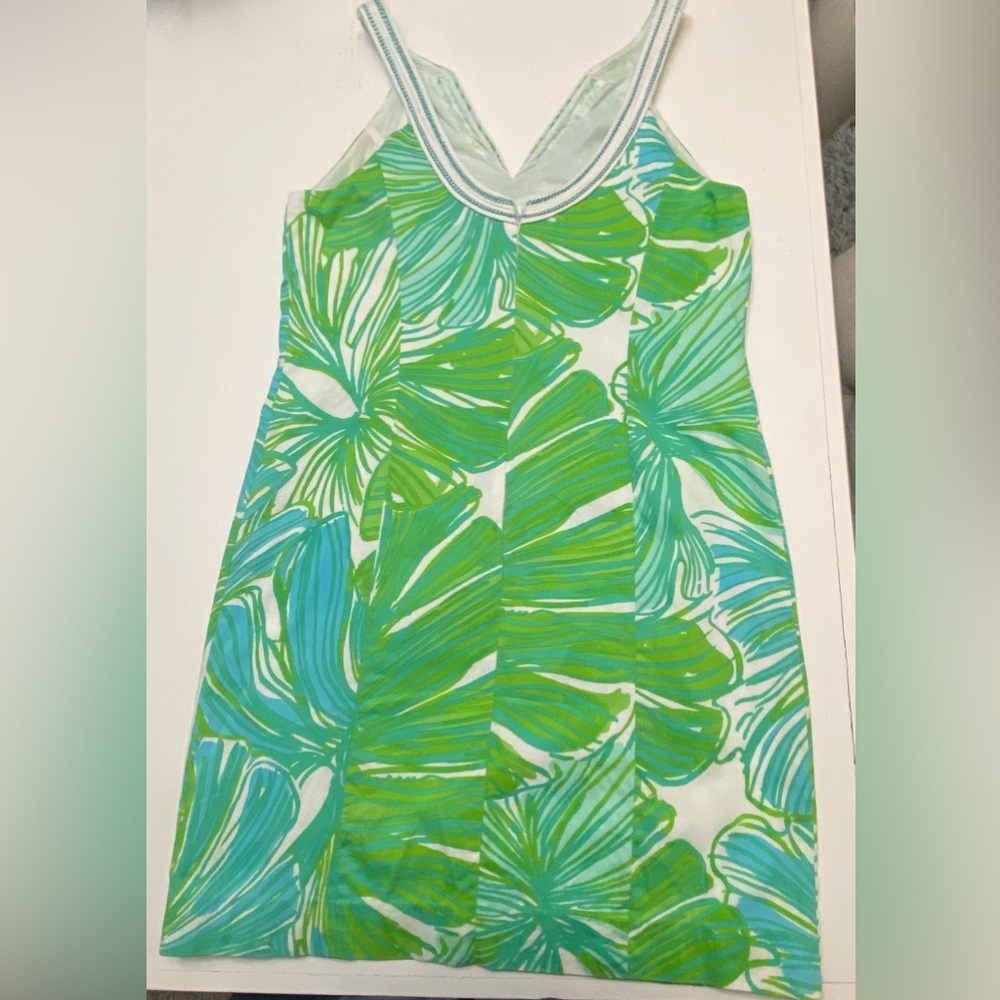 Vintage Lilly Pulitzer Tessa Shift Dress in Green Sheen Fronds Place. Size 6 - Picture 2 of 8